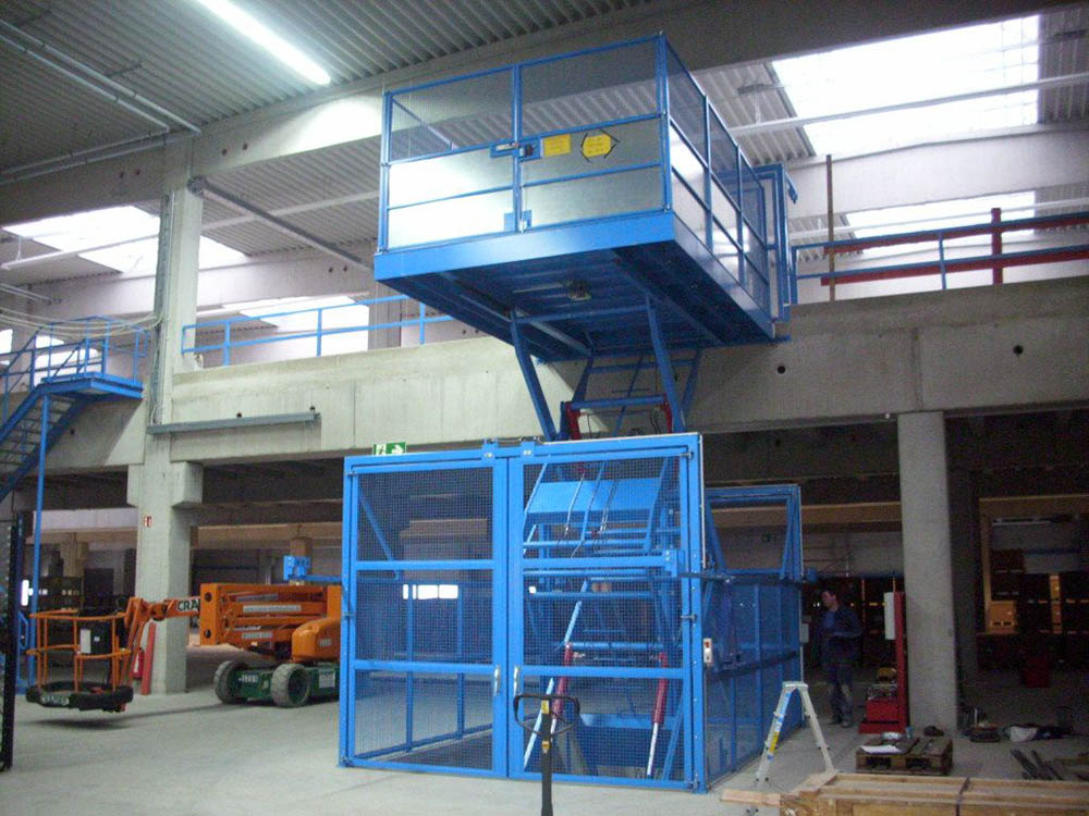 Goods lift